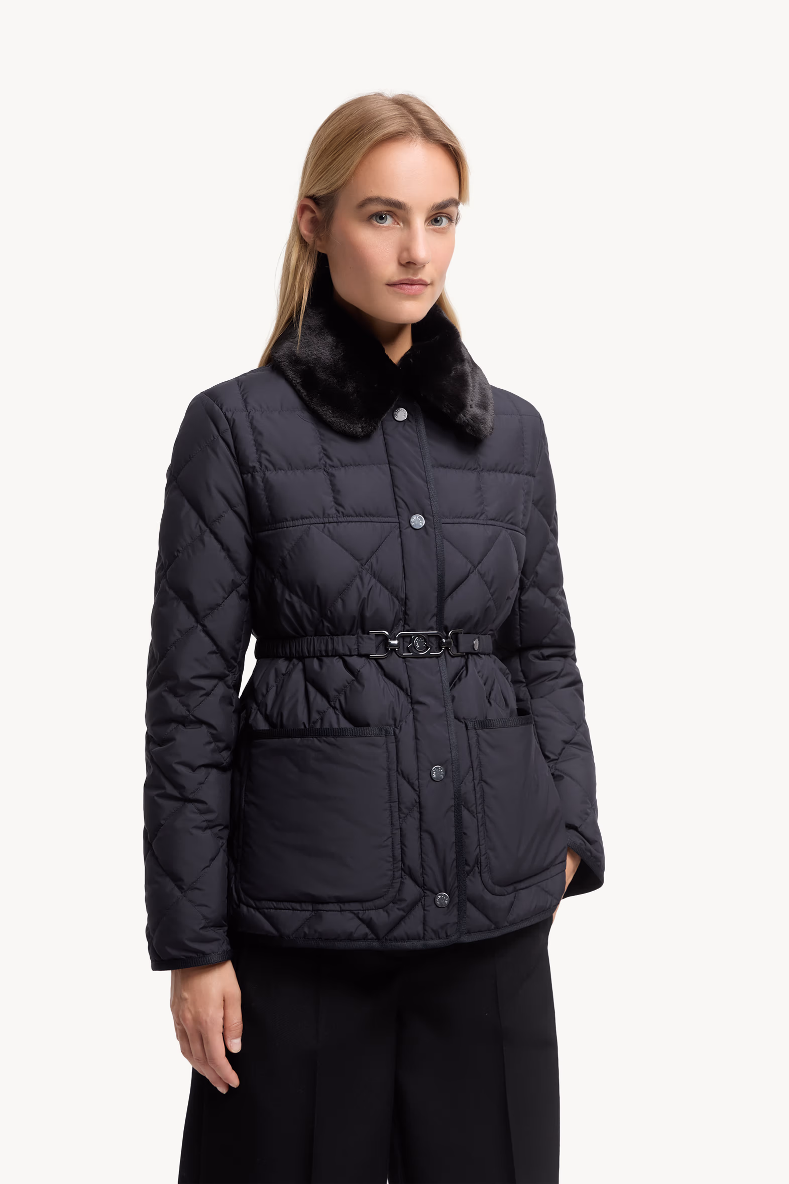 Doudoune courte Cygne en finitions synthétiques Femmes Bleu marine Moncler 3
